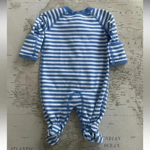 Hanna Andersson Striped Footie NB - Picture 4 of 4